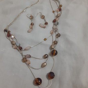 Necklace/earings